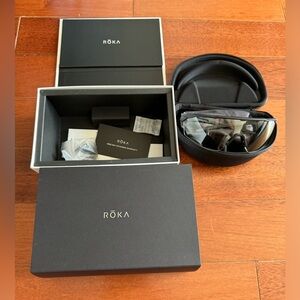 brand new roka sr-1x photochromic carbon lens
